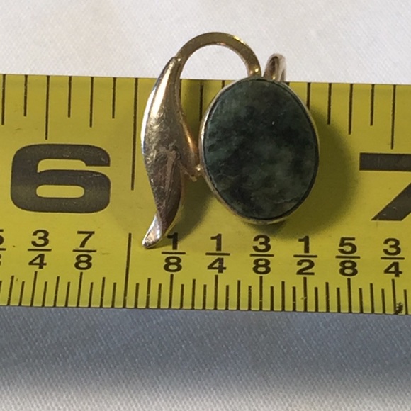 Vintage DCE green stone 14k GF earrings - Picture 2 of 3